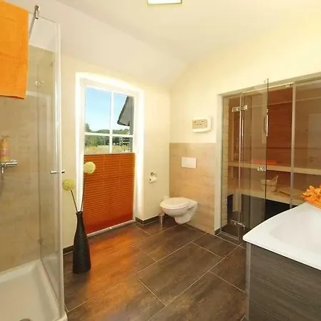 Ferienhaus Strandmuschel Mit Sauna Nyaraló *